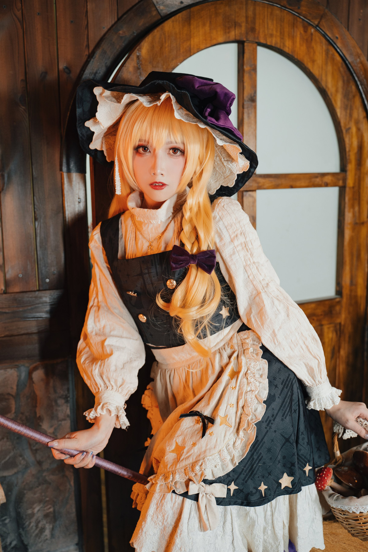 Cosplay 小和甜酒 魔理沙吃了蘑菇之后(1)