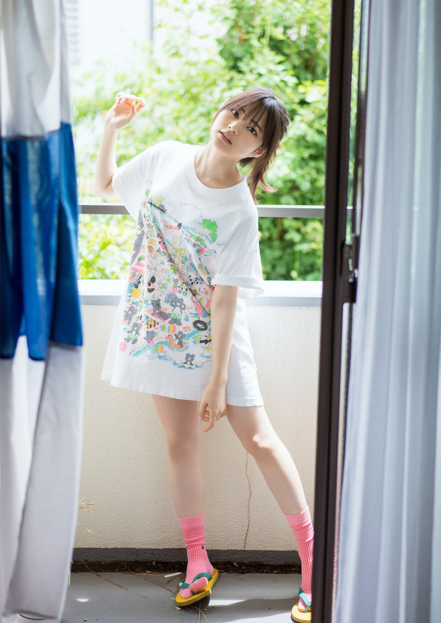 USA 宇咲, デジタル限定 YJ Photo Book 「古着屋バイトで、将来の夢を発見！？」 Set.01(2)